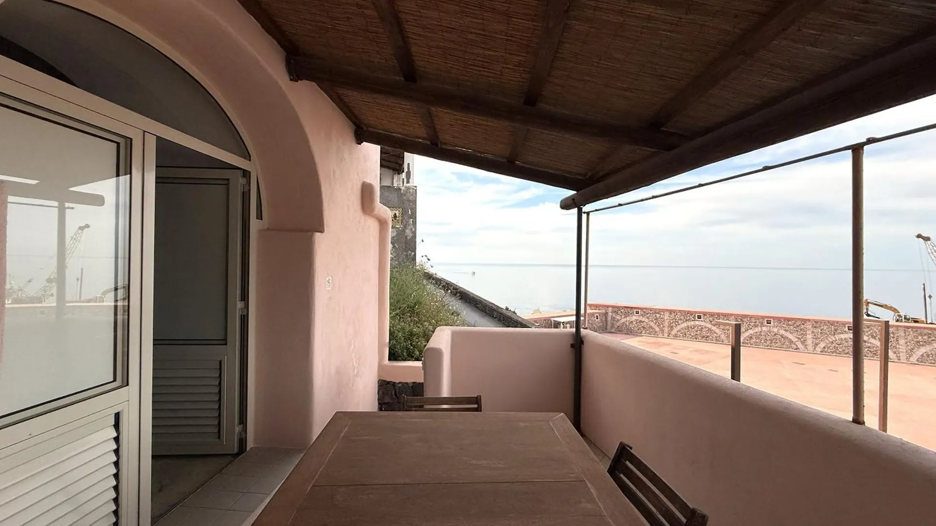 Hébergement de vacances Villa Casa Lemon - On The Scalo Galera Port In Malfa